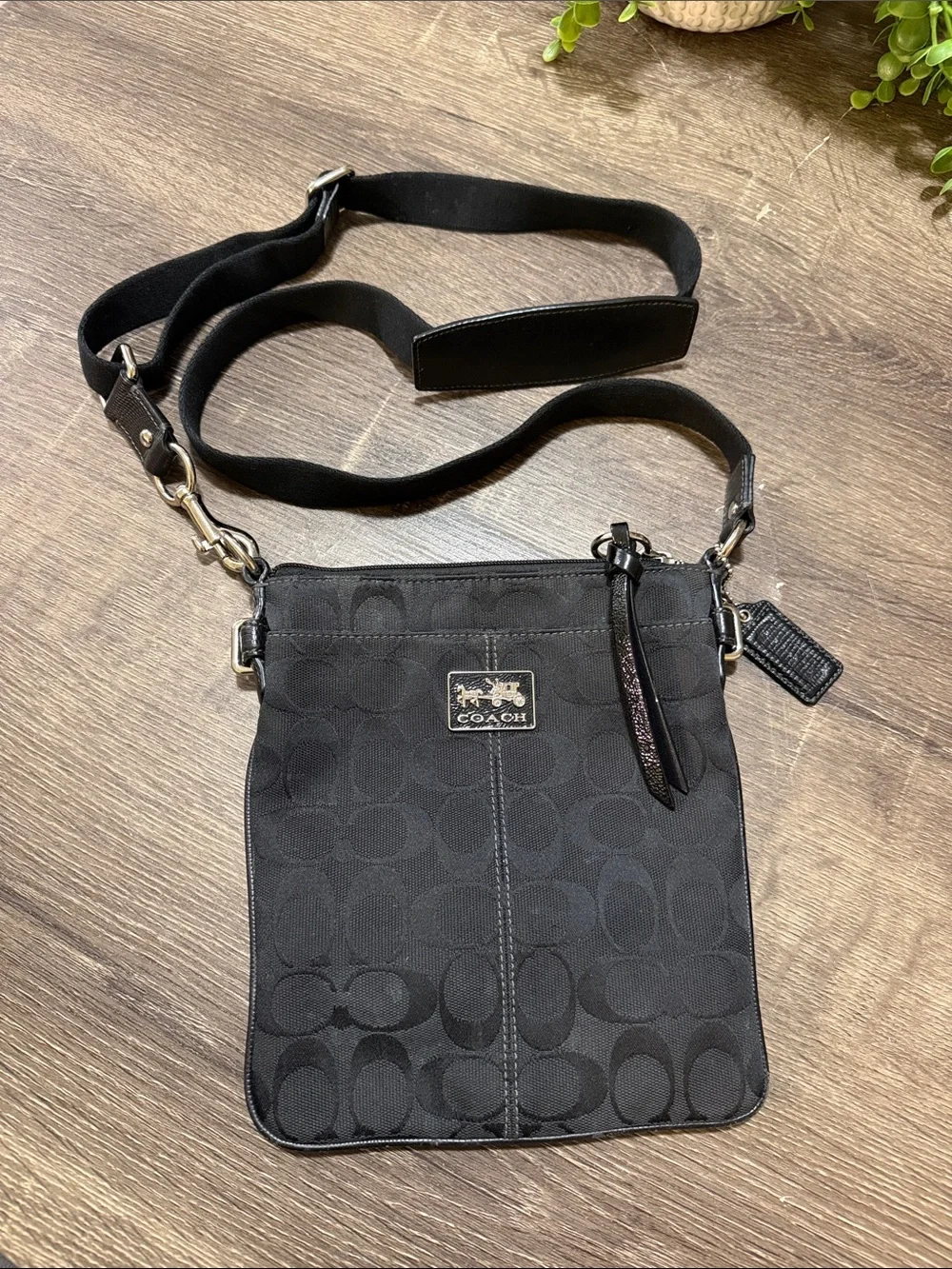 Coach Black Signature Classic Print Crossbody Purse